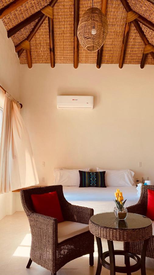 Deluxe Suite with Sea View