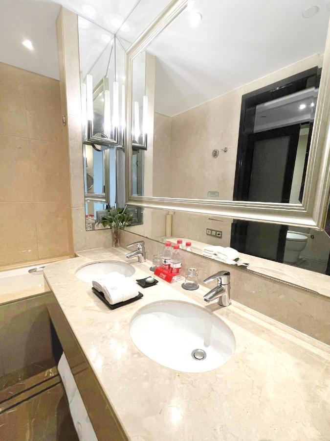 Executive Twin Room