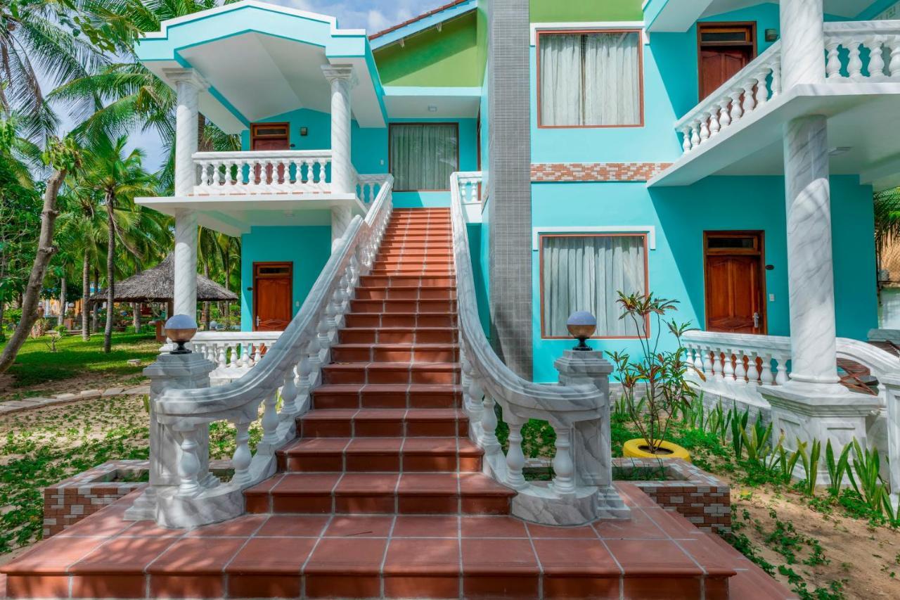 King Suite with Balcony