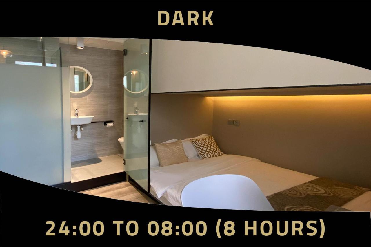 Double, Window, SHORT OVERNIGHT, 8 hours, 1159PM-8AM