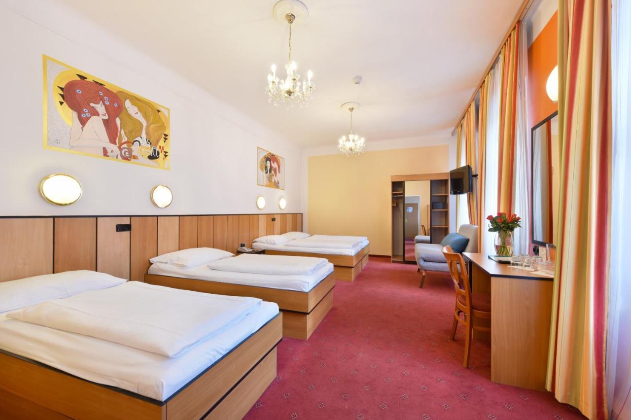 Superior Quadruple Room
