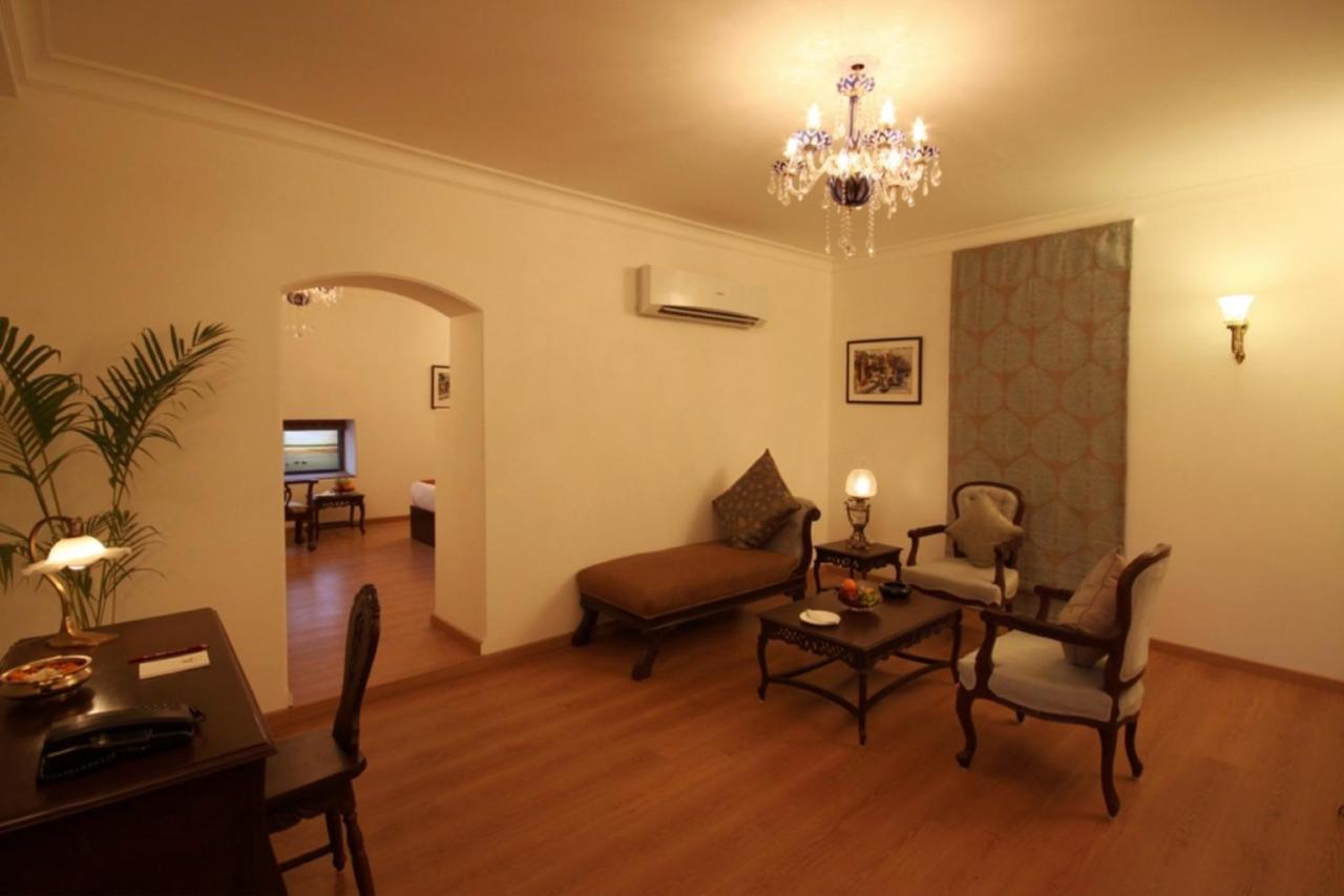 Shivala Suite with Hi-Tea and two finger snacks,1165429620:JPEG