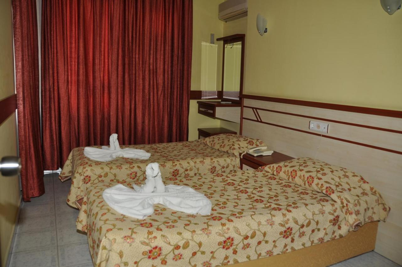 Standard Double or Twin Room,1361462363:JPEG