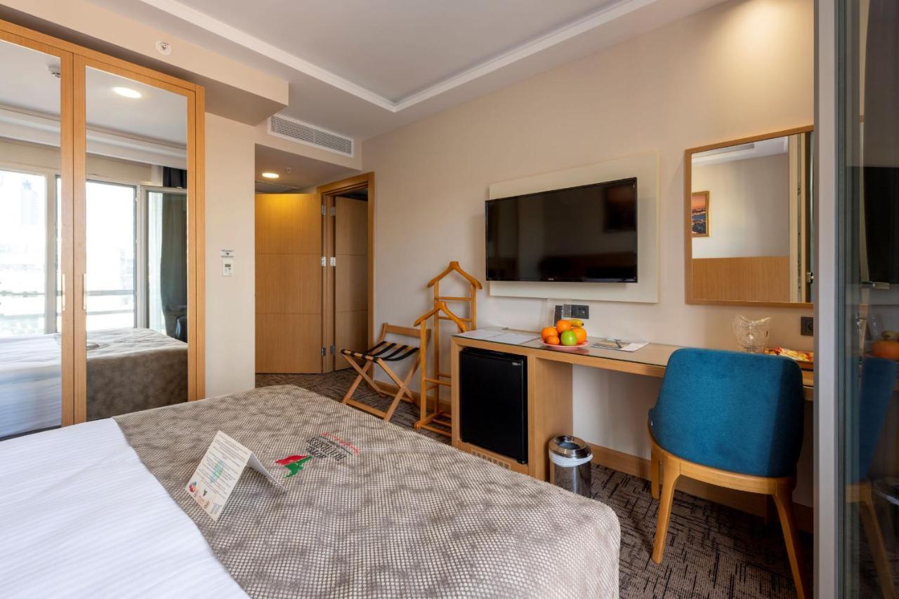 Triple Room Balcony