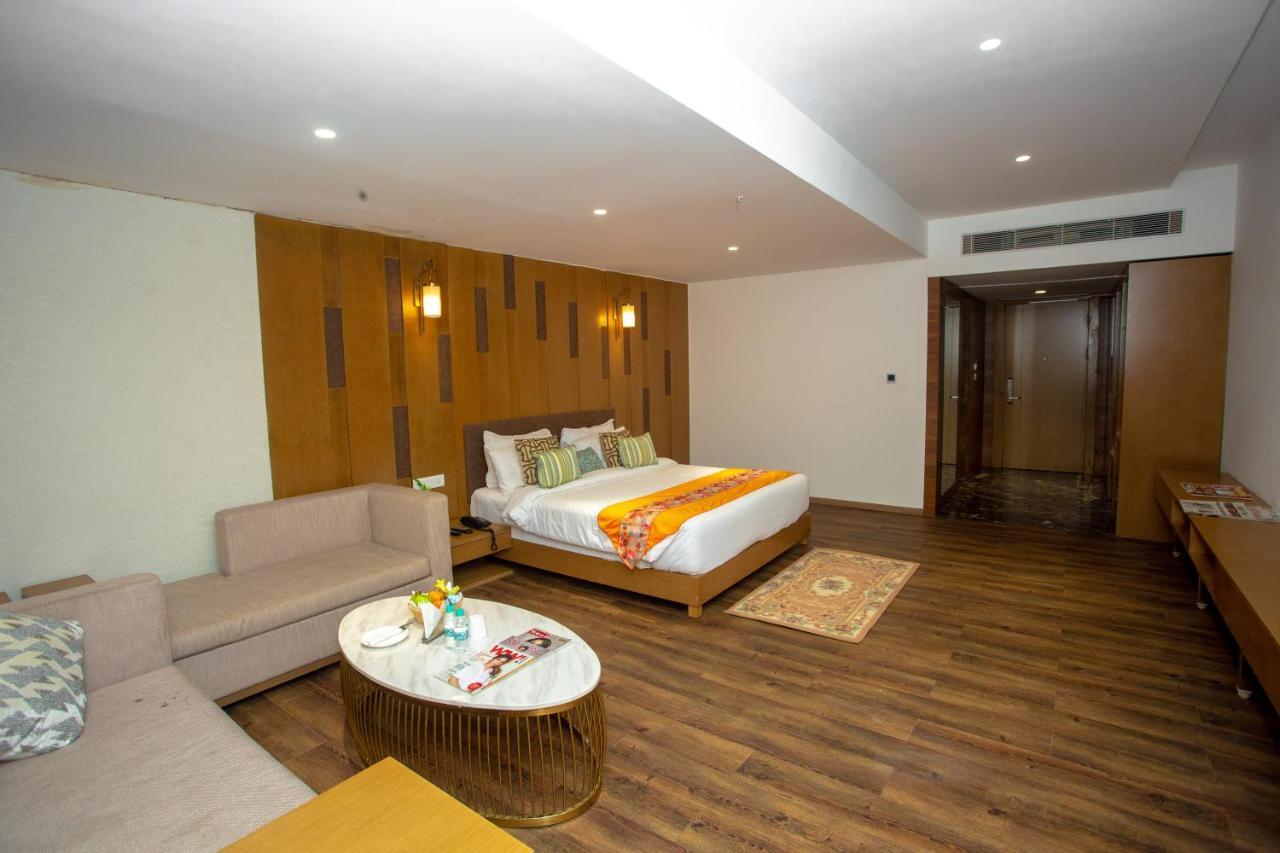 Superior King Room