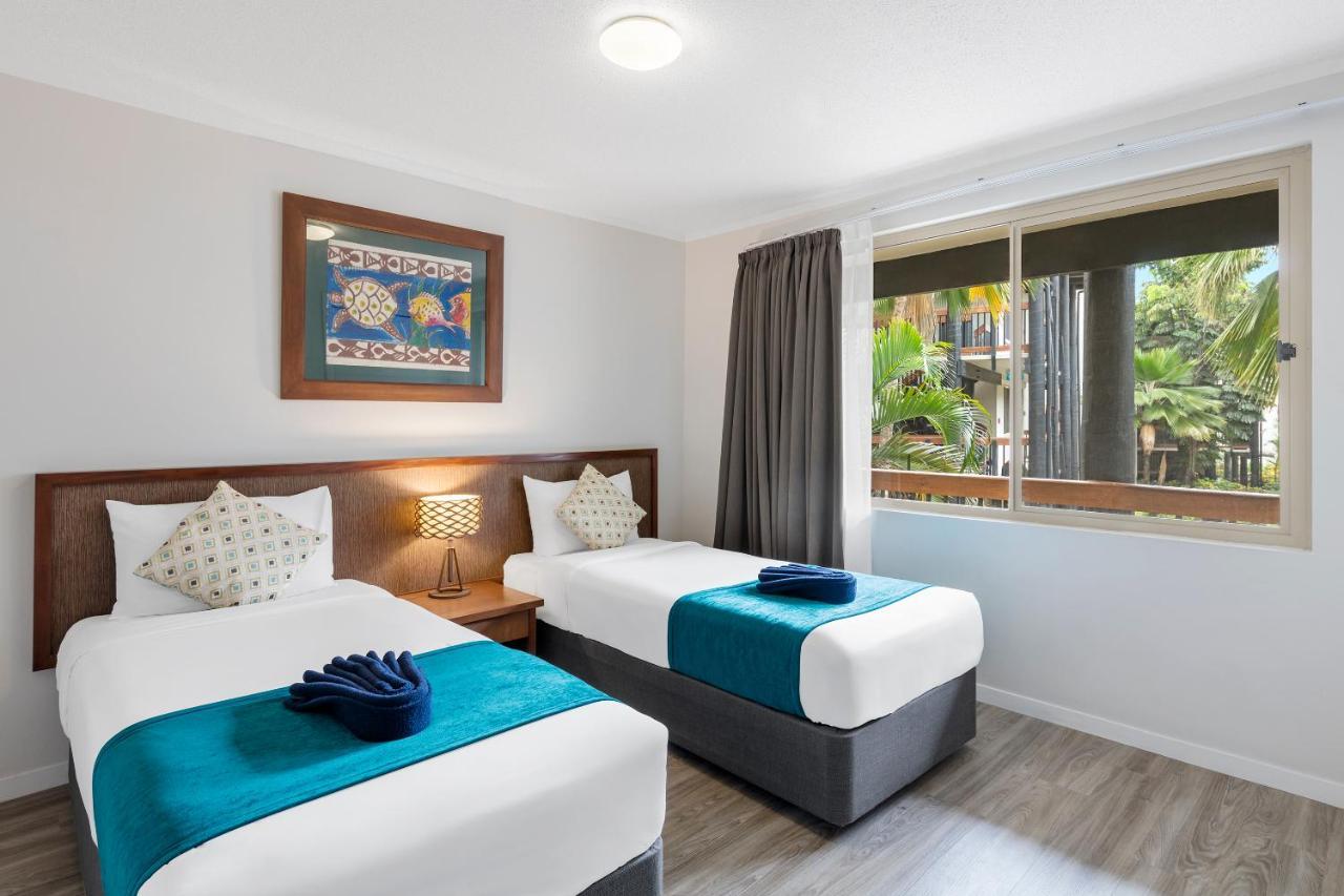 Two-Bedroom Room with Garden View