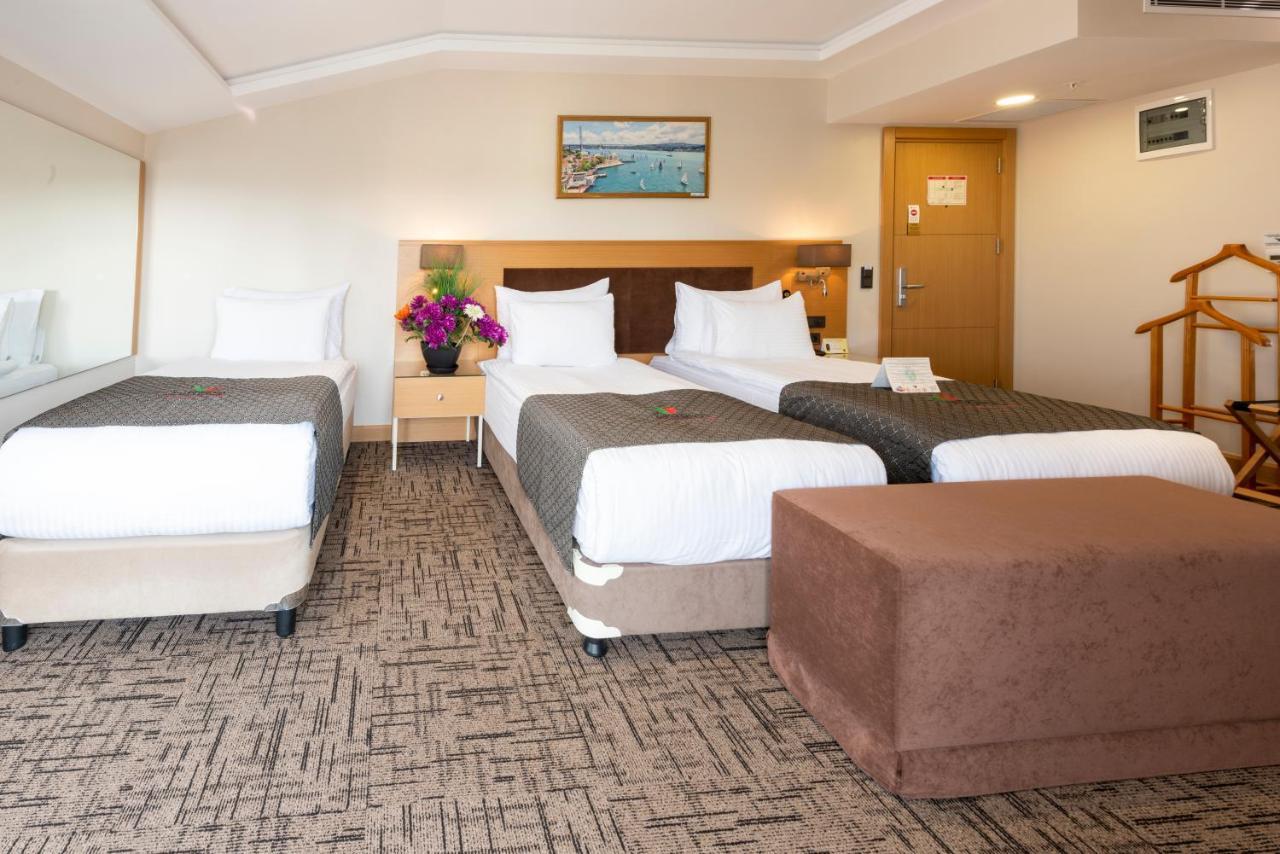 Triple Room Balcony