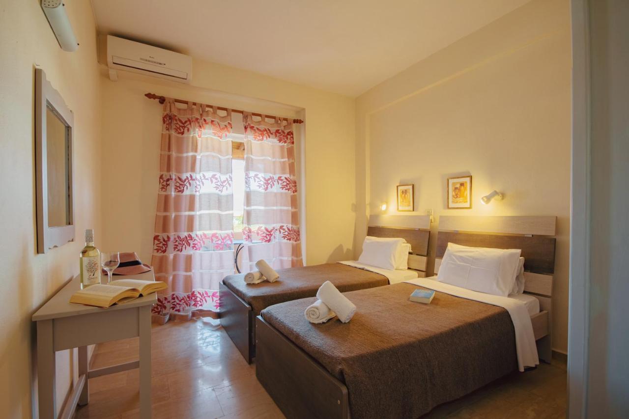 Triple Room with Balcony
