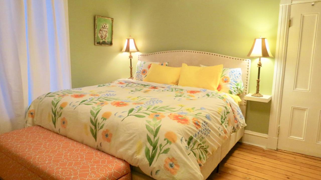Deluxe Double Room with Shower