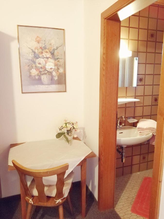 Classic Dreibettzimmer