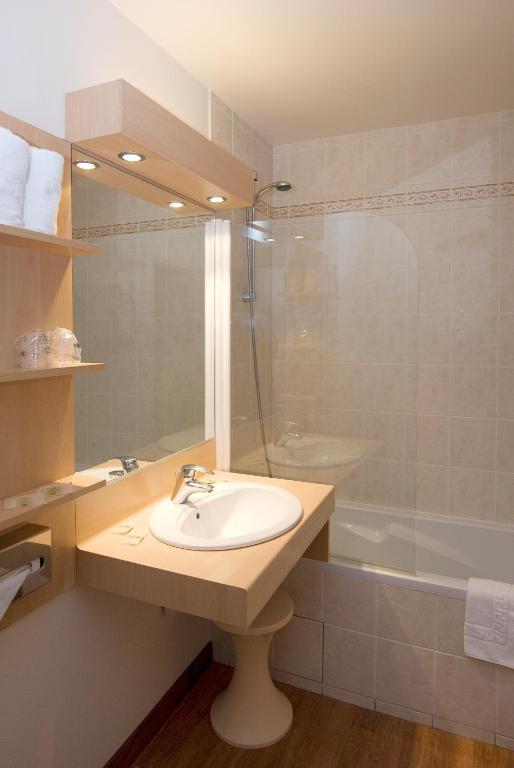 Double Room,10546546:JPEG