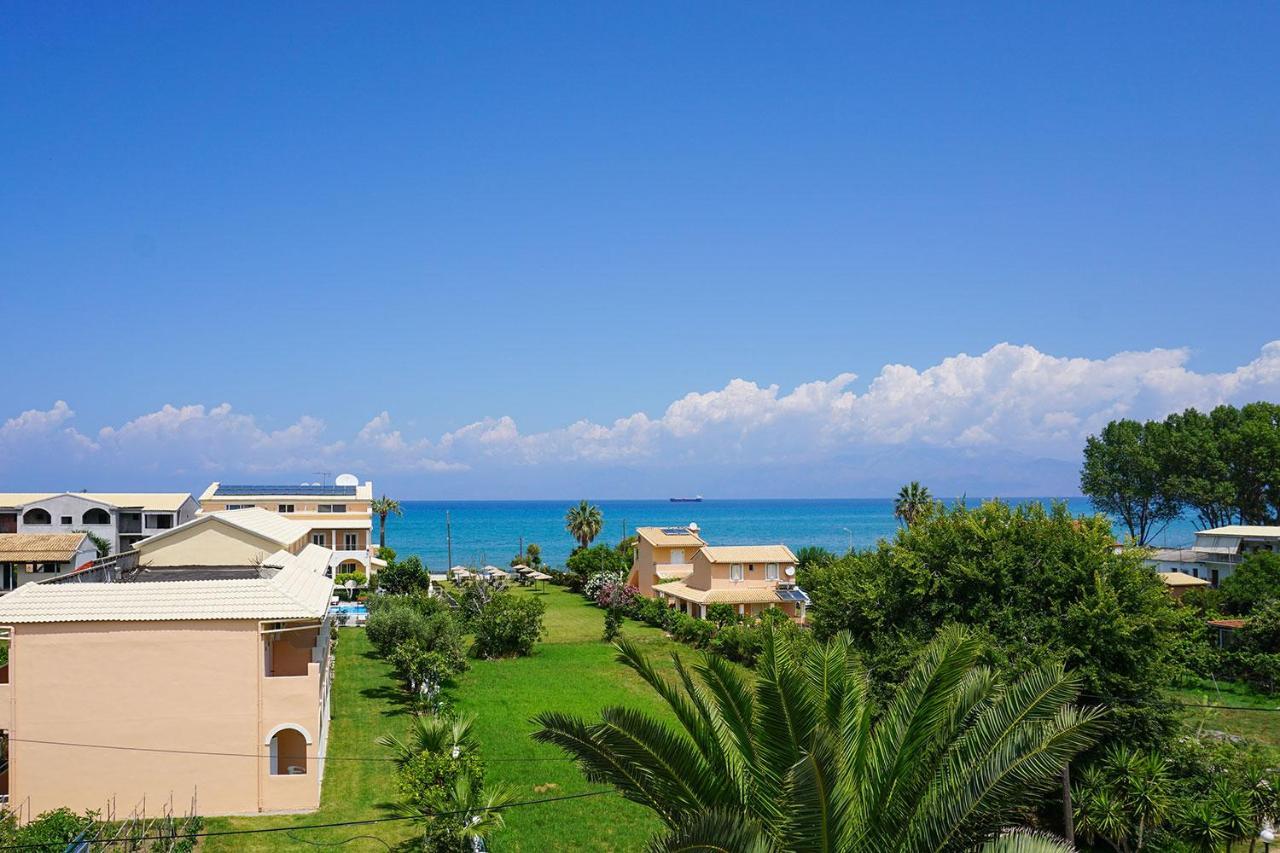Studio Apartment with Sea View