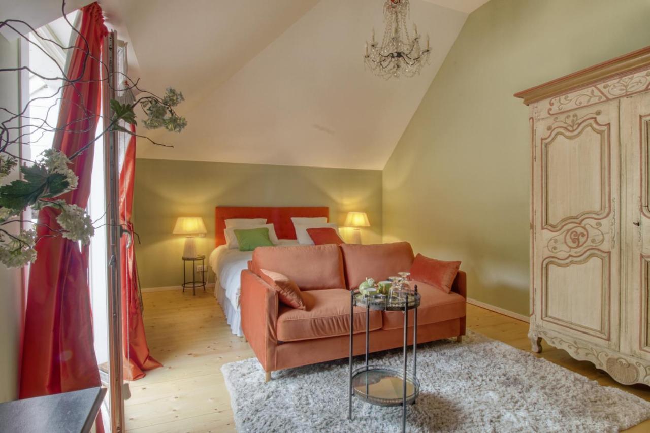 Queen Room Balcony