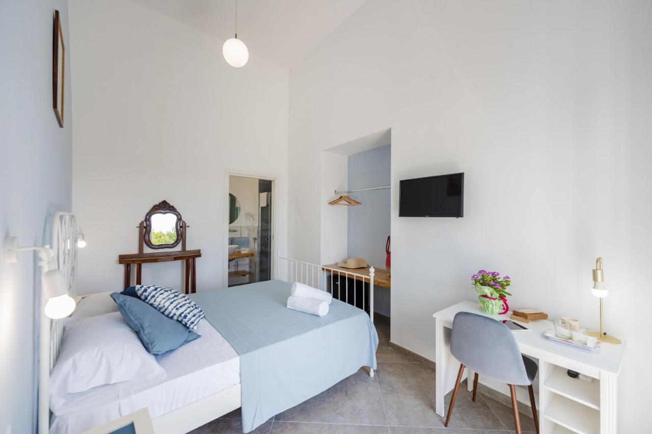 Double Room with Balcony and Sea View