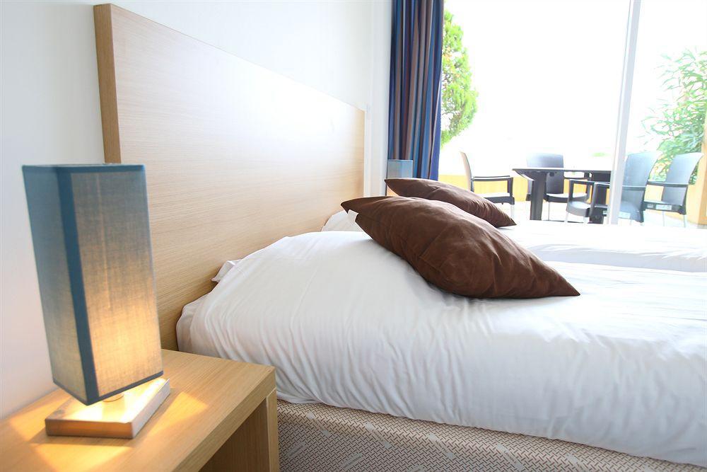 Suite with Balcony