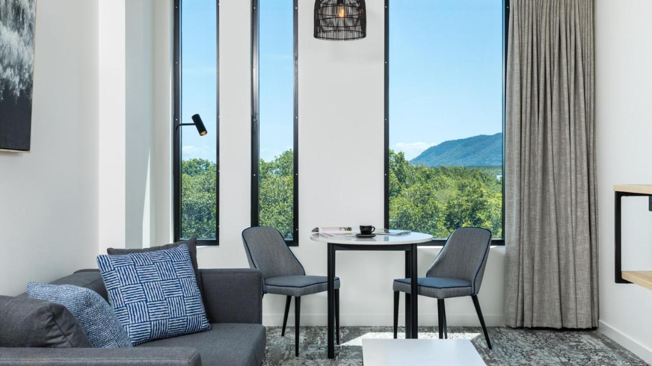 Deluxe Hotel Room
