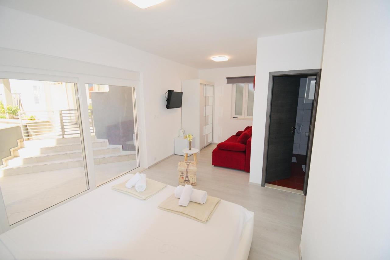 Superior Double Room with Terrace