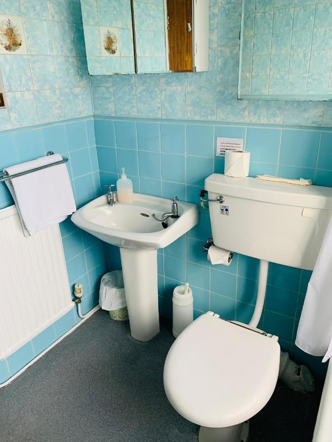 Twin Room with Shared Bathroom