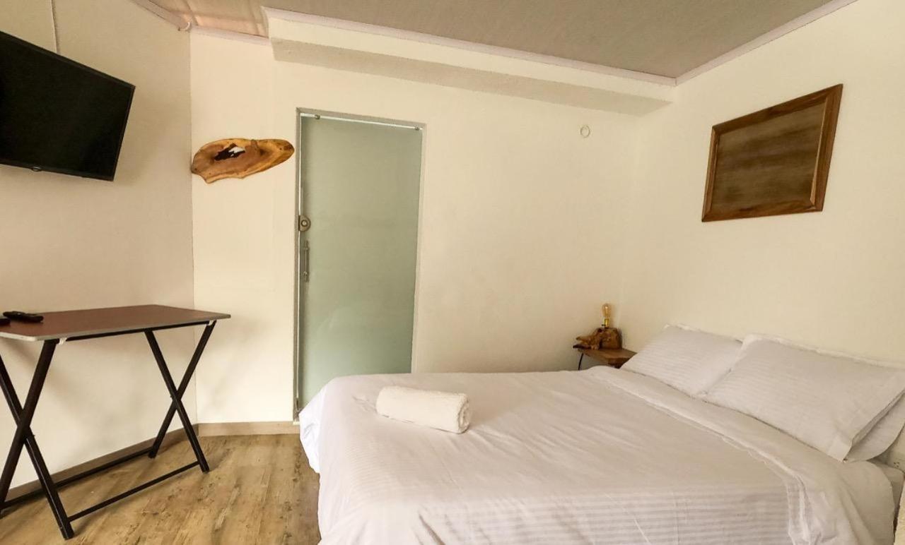 Habitación Doble con baño privado