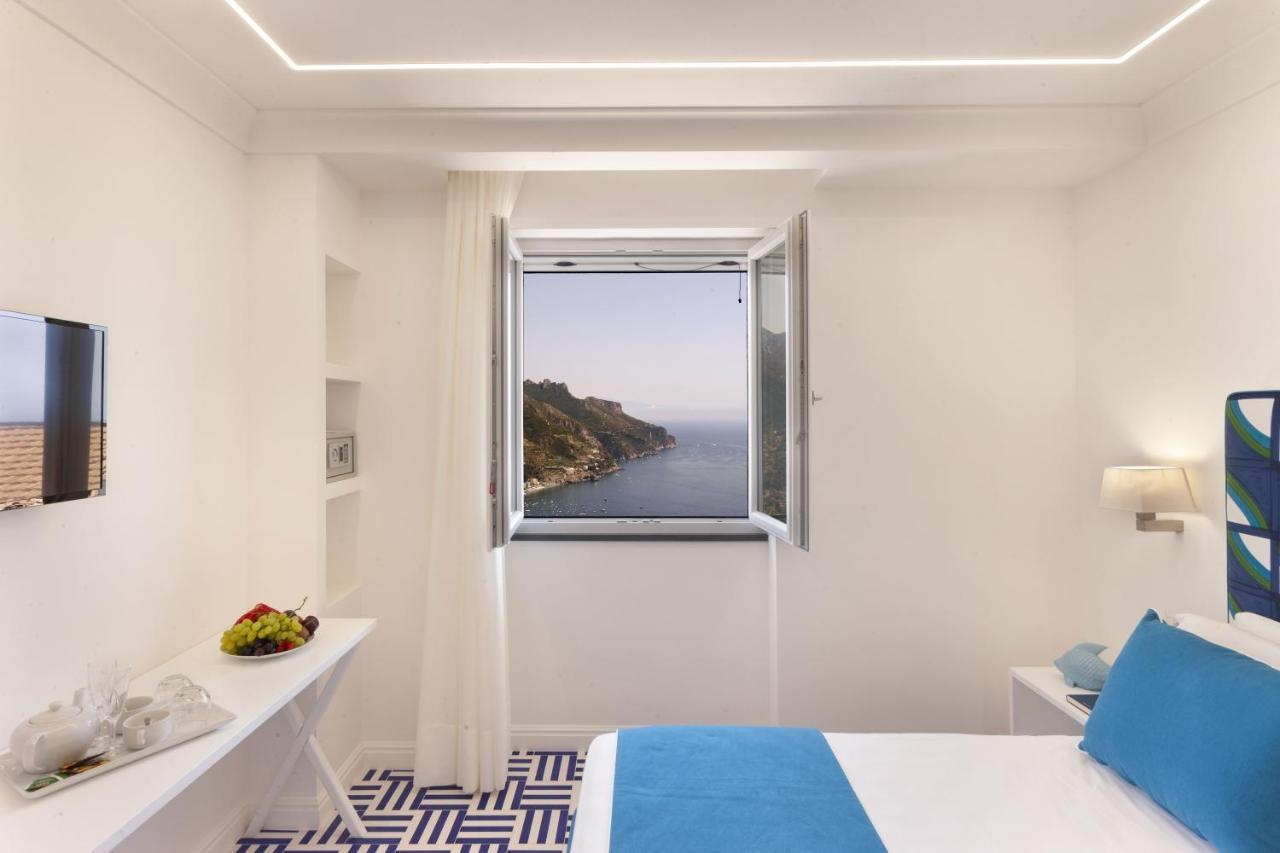 Quadruple Room with Sea View