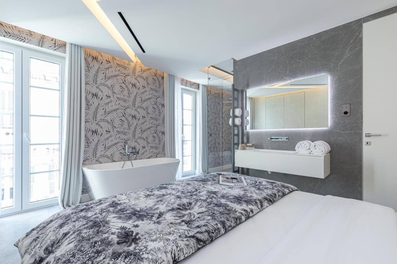 Suite Balcony