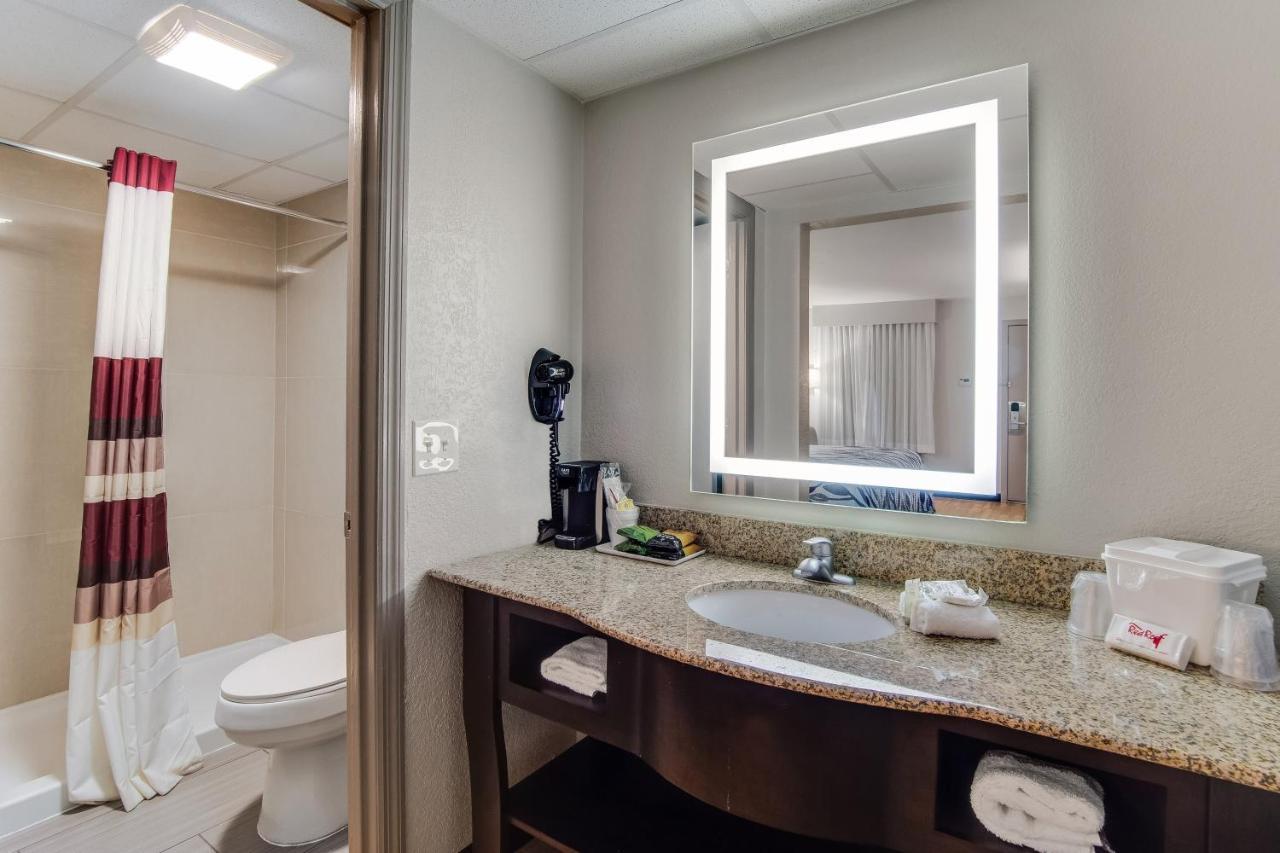 Deluxe Room with Two Queen Beds Non-Smoking