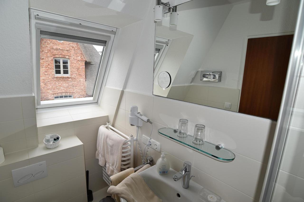 Doppelzimmer mit Gartenblick