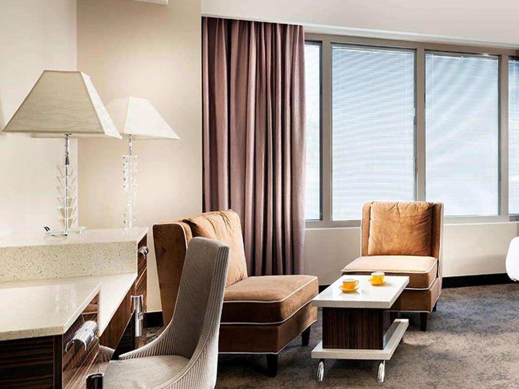 Deluxe Room River View