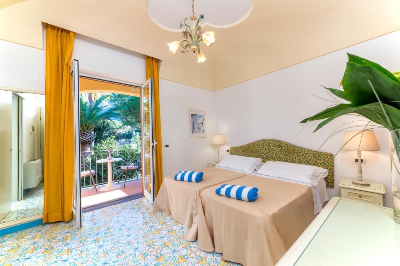 Classic Triple Room