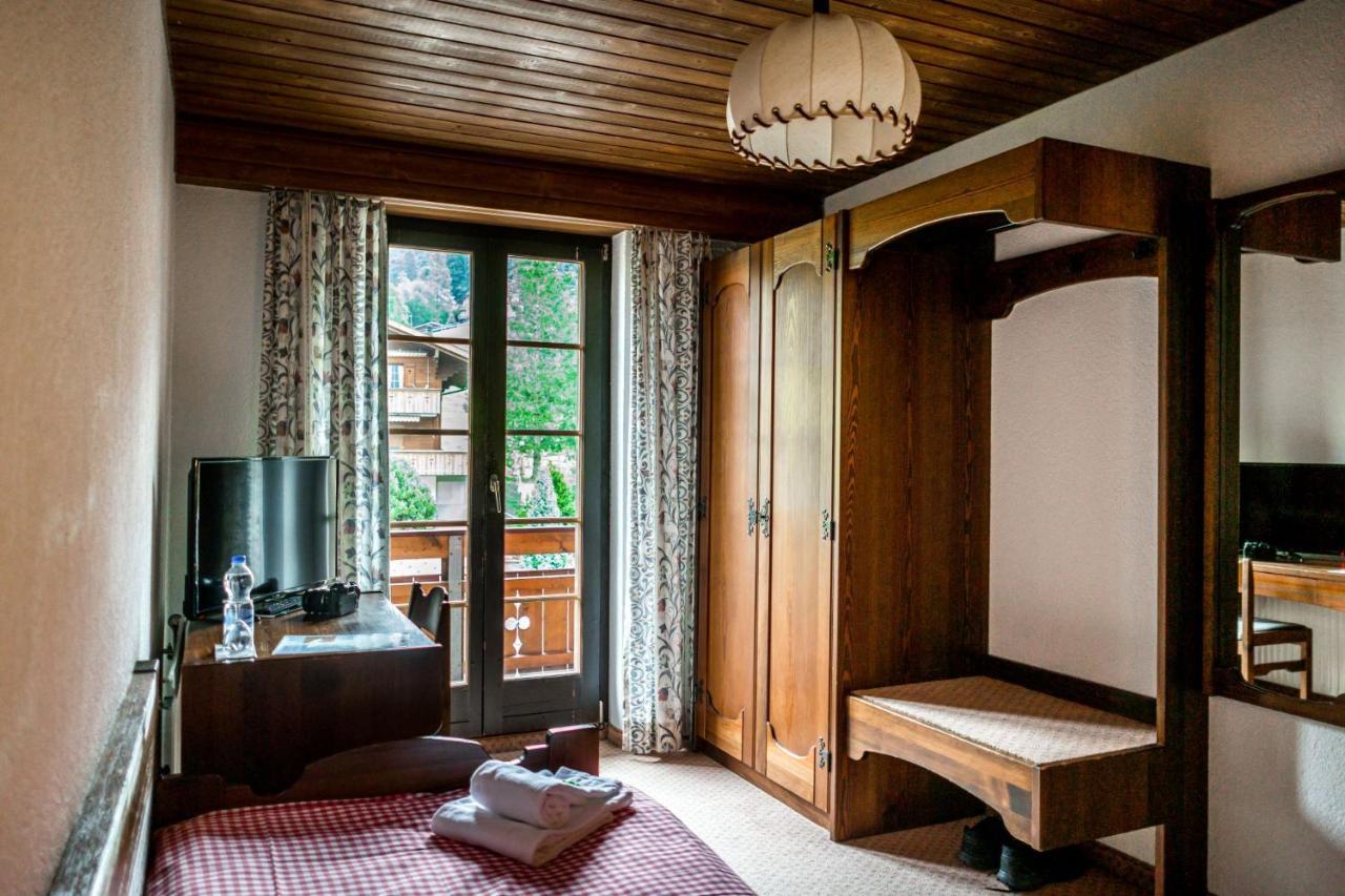 Small Single Room