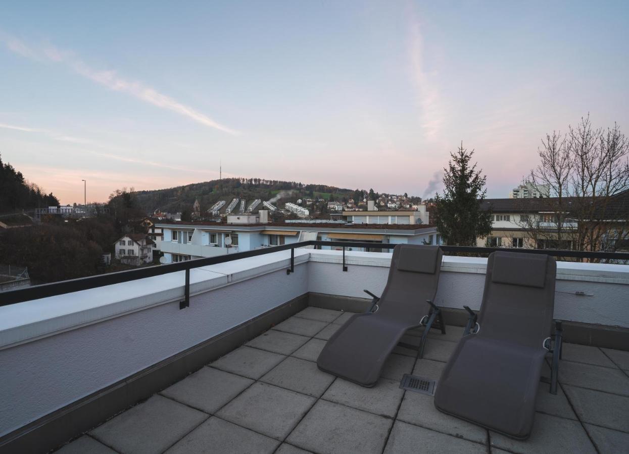 One-Bedroom Apartment Terrace