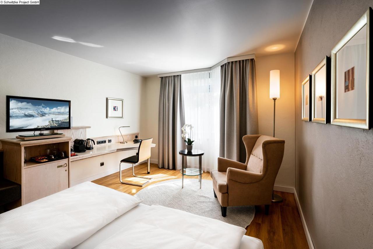 Superior Zimmer mit Kingsize-Bett