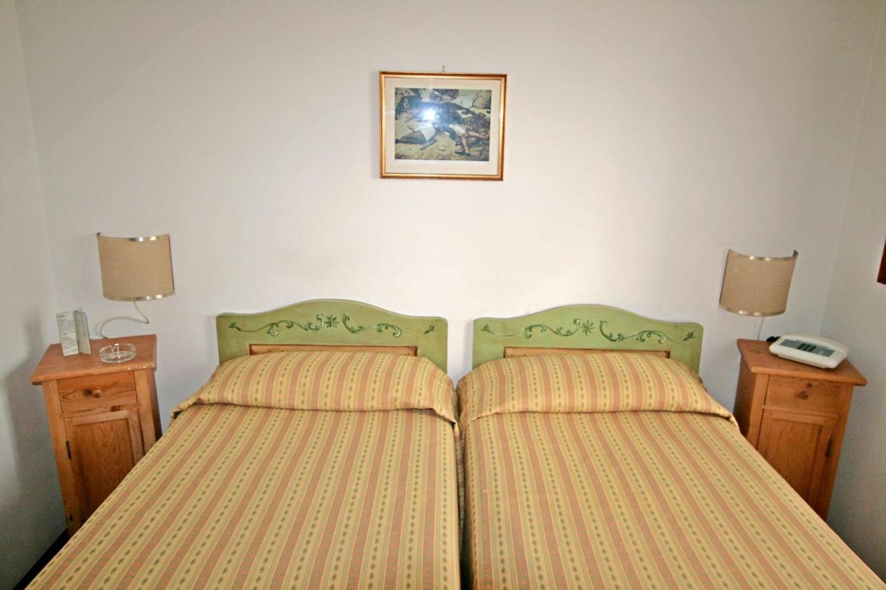 Economy Twin Room