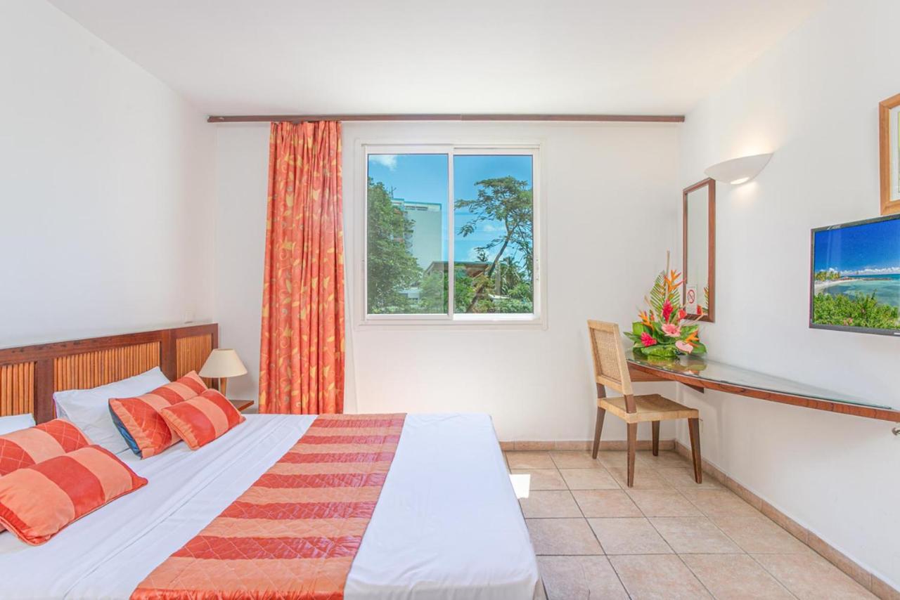 One-Bedroom Apartment,1069650412:JPEG