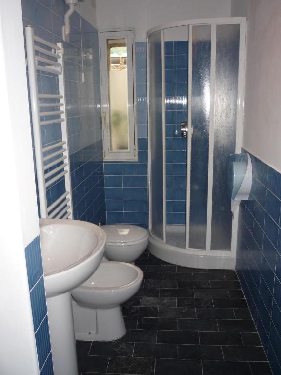 Habitación Triple con baño compartido