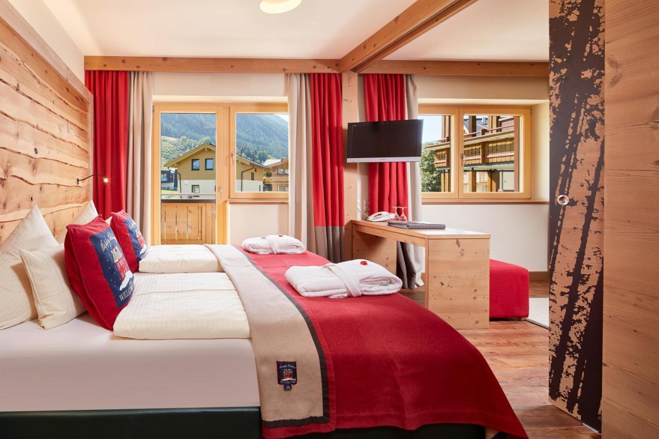 Junior Suite with Balcony,1070689591:JPEG