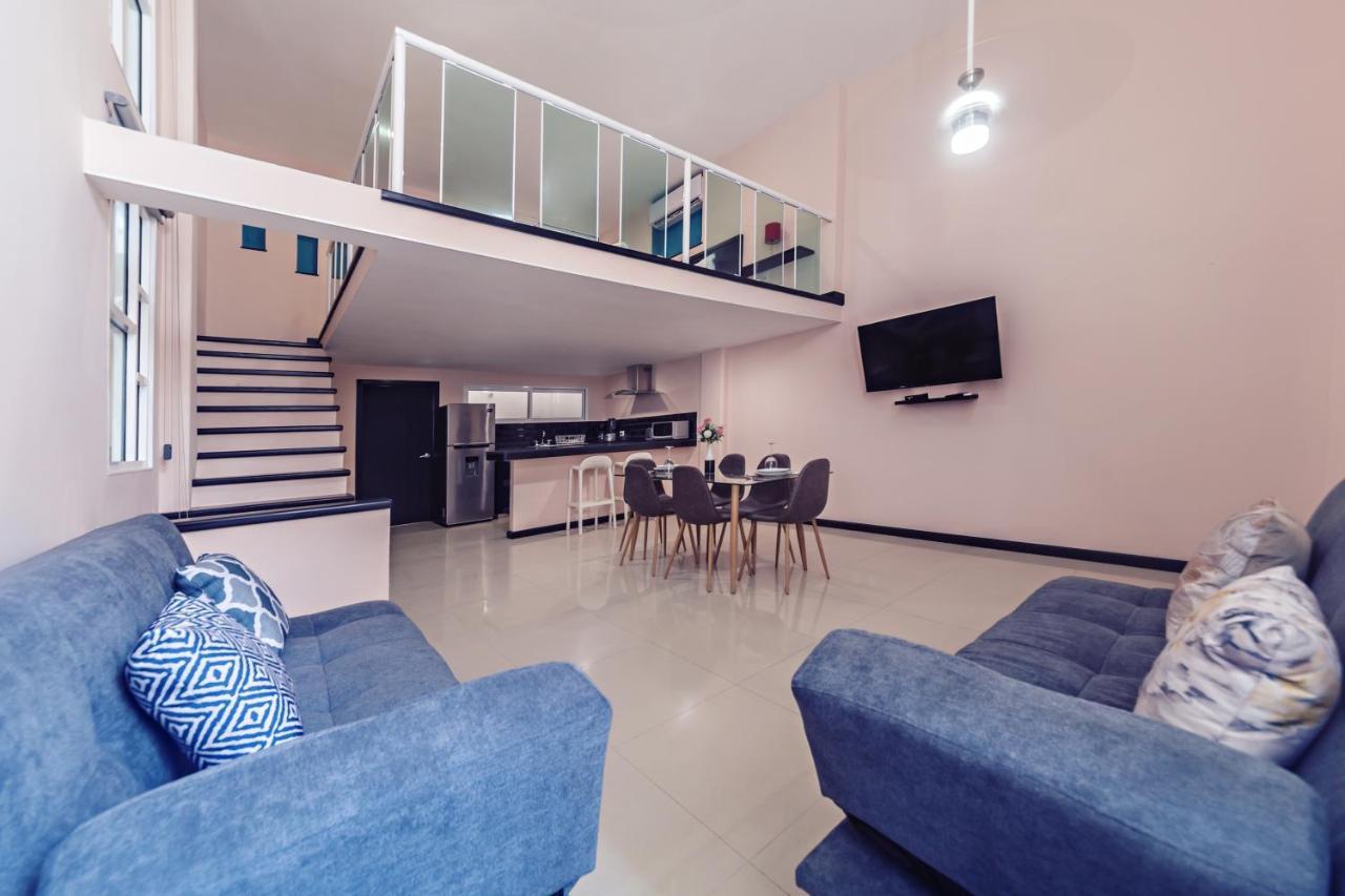 Studio Split Level