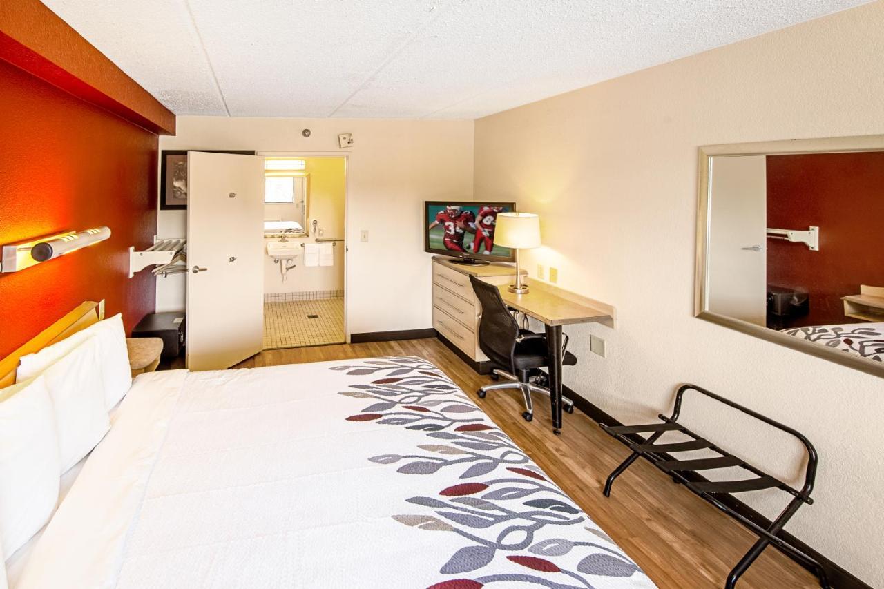 Business King Room Disability Access Smoke Free