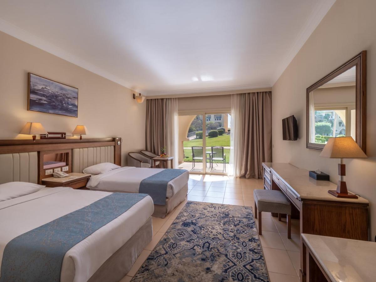 Superior Room Garden View