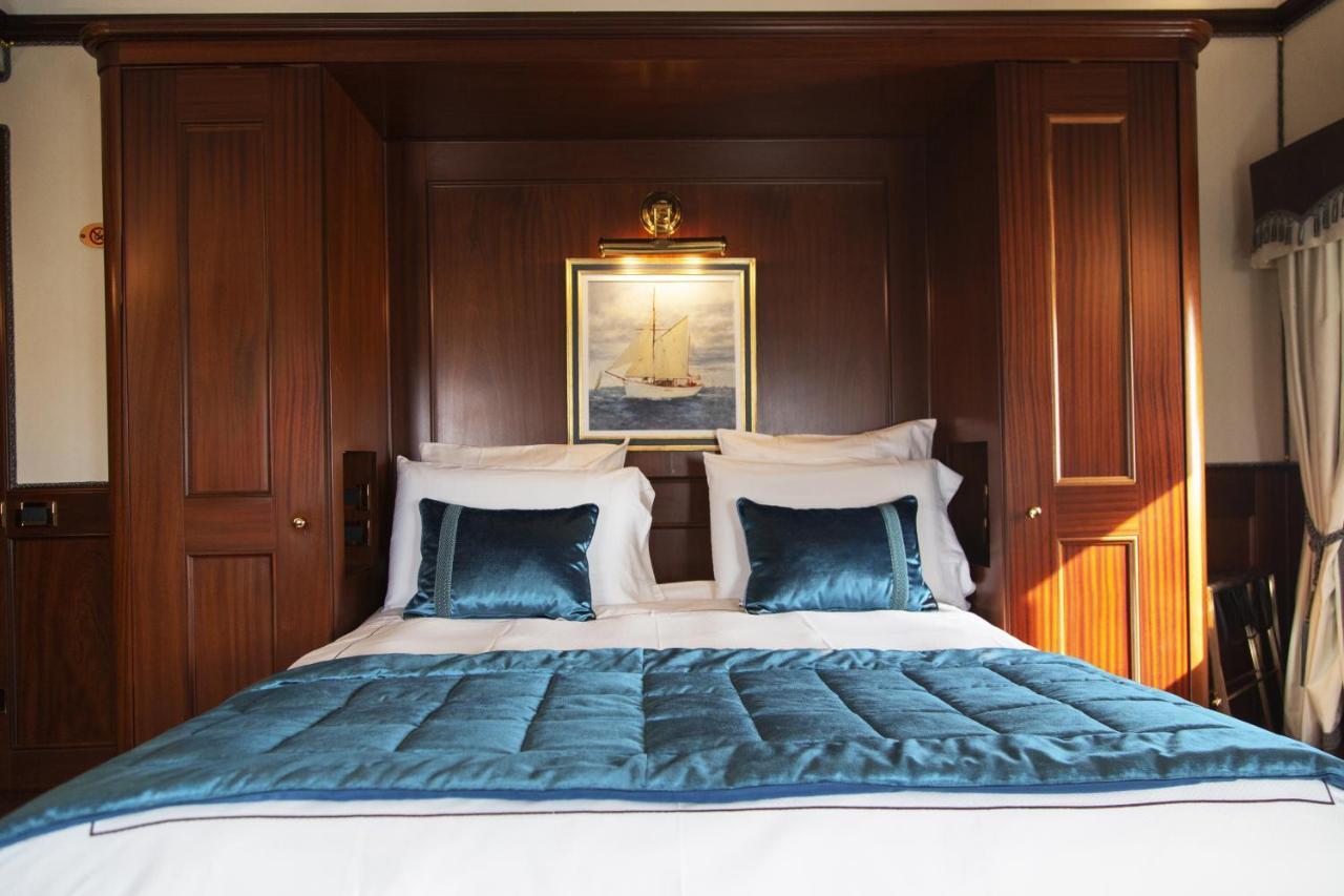 Premium Room with Lagoon View,1075714801:JPEG