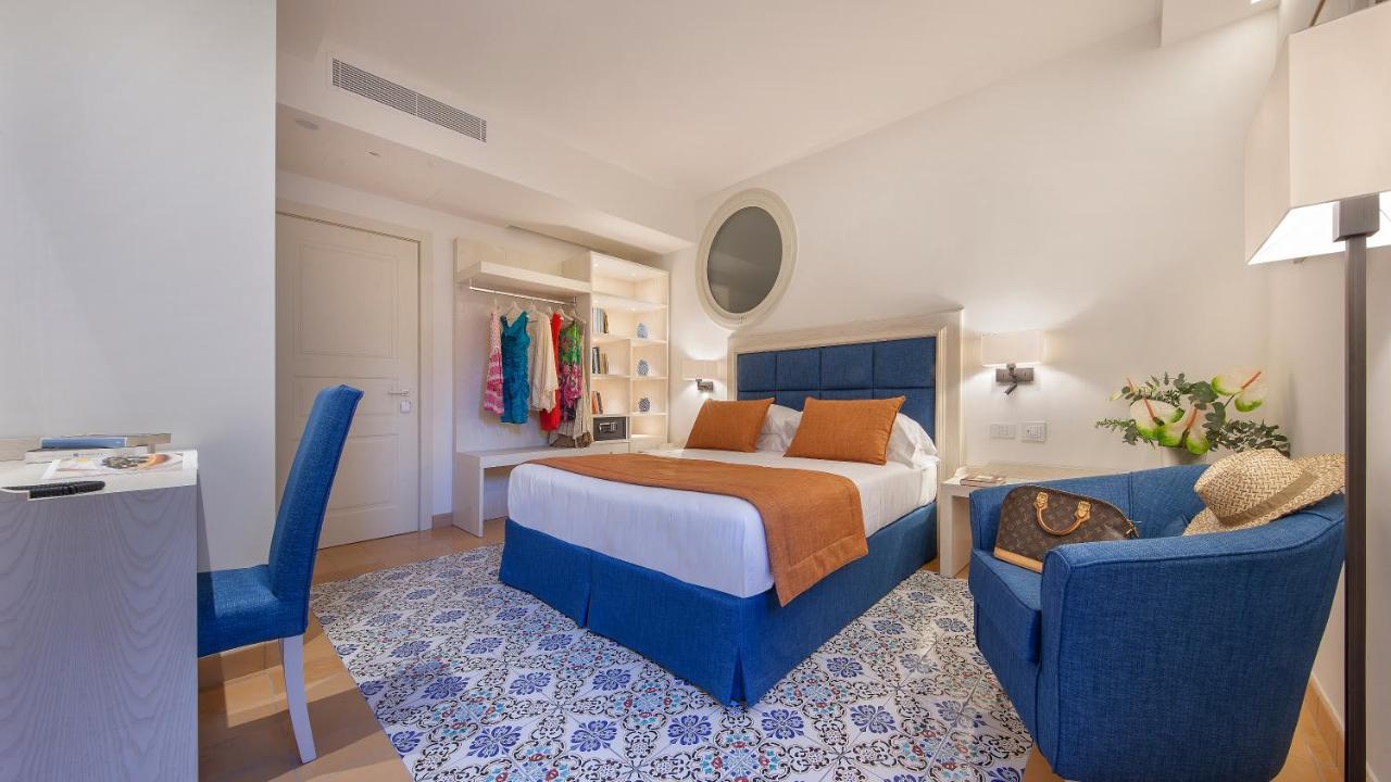 Superior Double or Twin Room with Terrace
