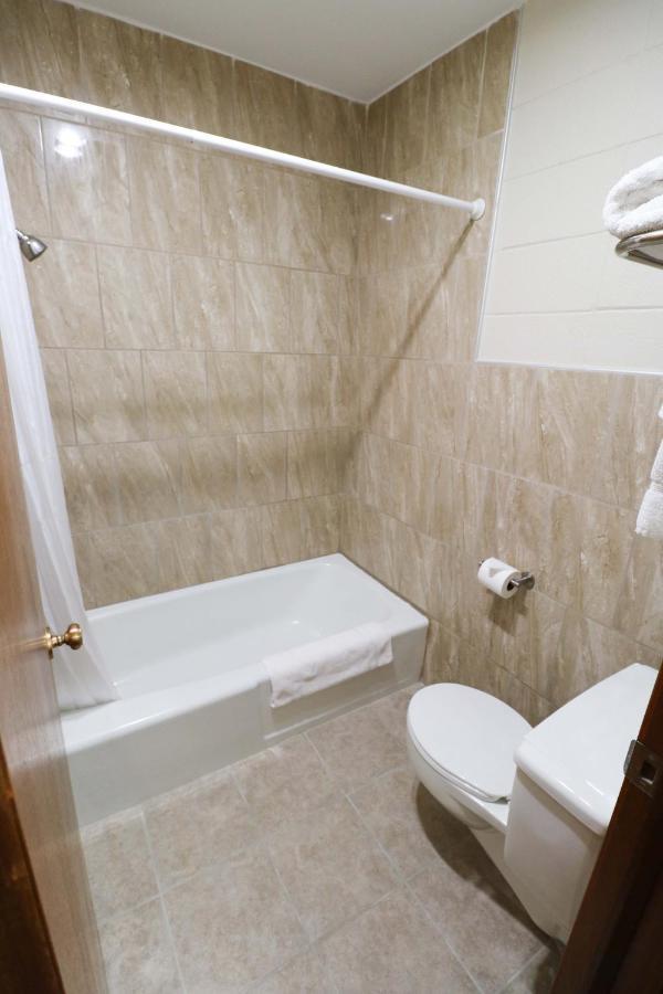 Queen Suite