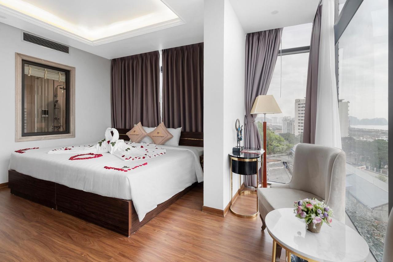 Phòng Deluxe Giường Đôi Nhìn Ra Biển