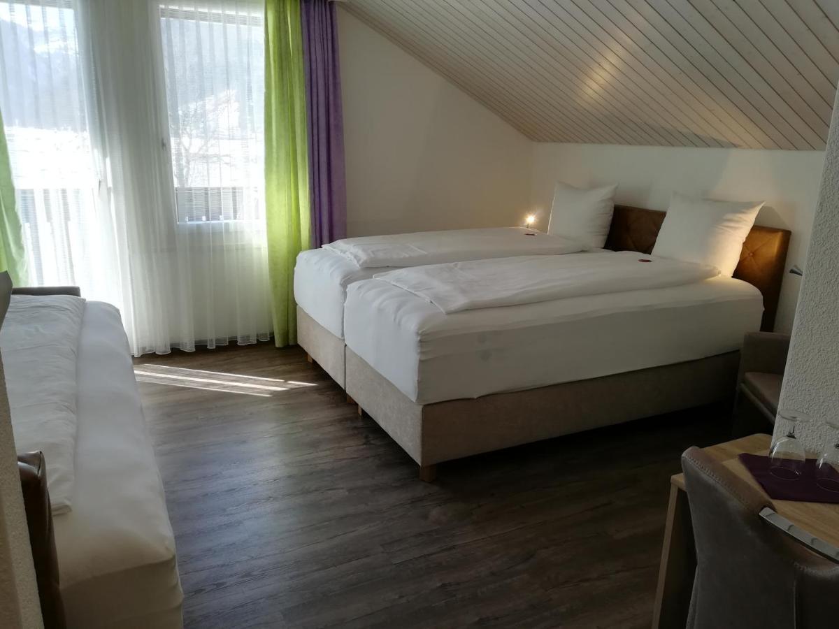 Triple Room with Lake View