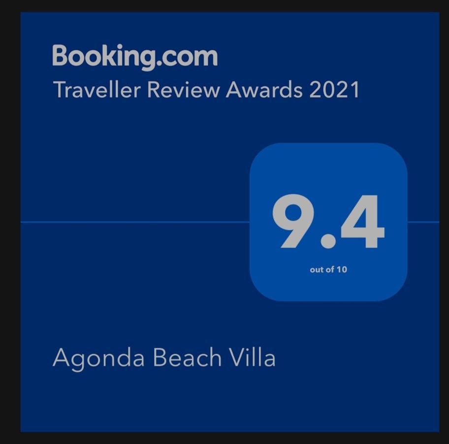 Deluxe Double Room with Side Sea View