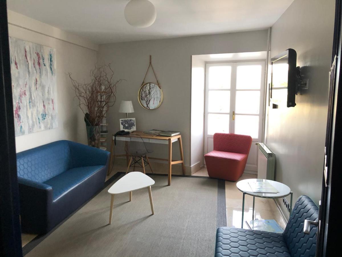 Double Room with Balcony and Sea View