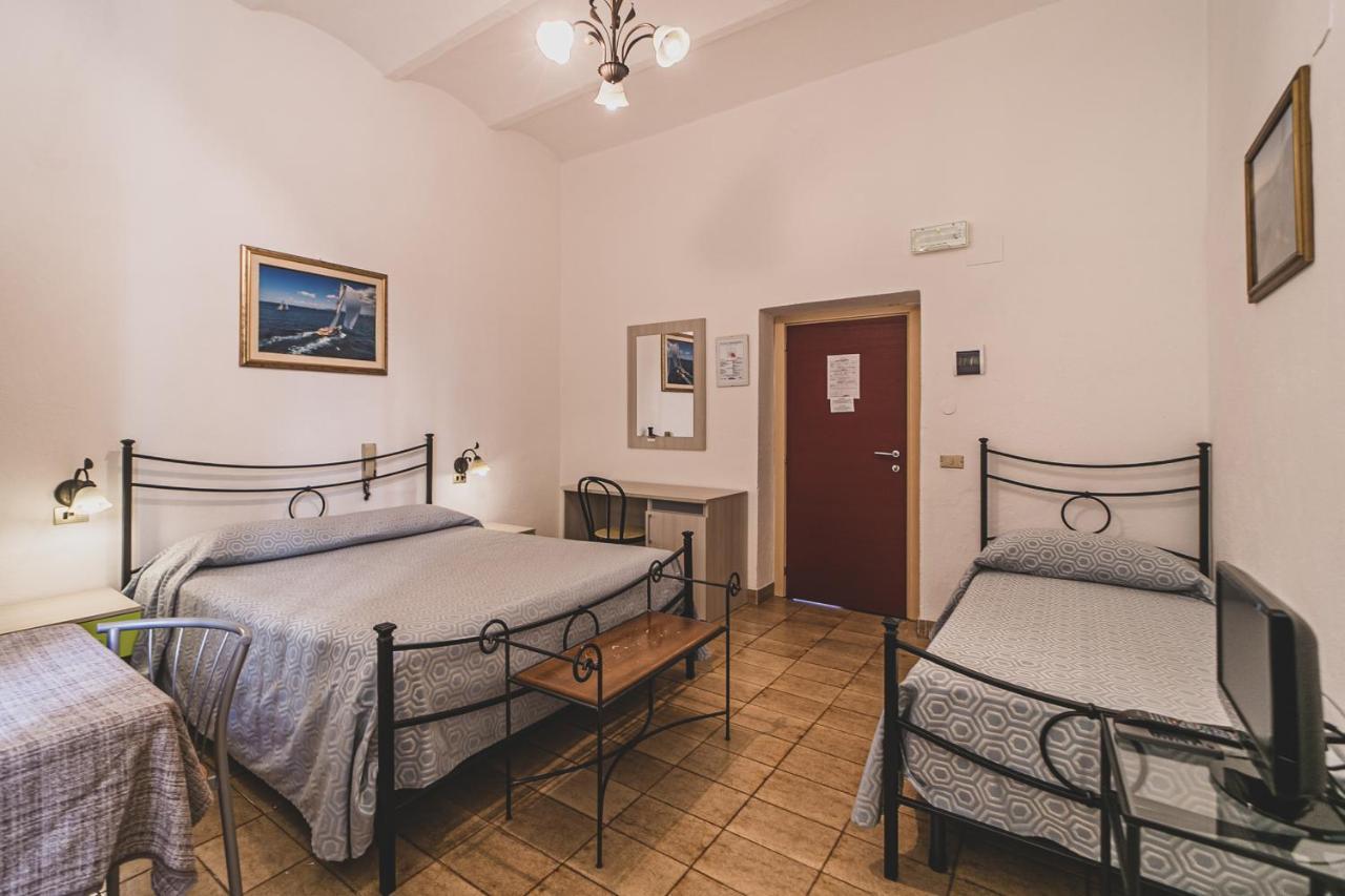 Budget Triple Room