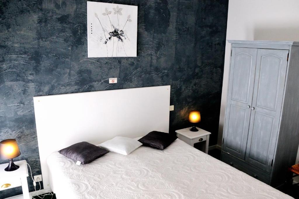 Chambre Double Confort avec Baignoire - Vue sur Cour