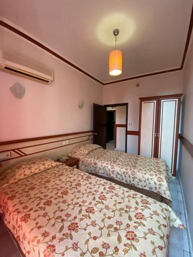 One-Bedroom Apartment (3 Adults),1080012484:JPEG