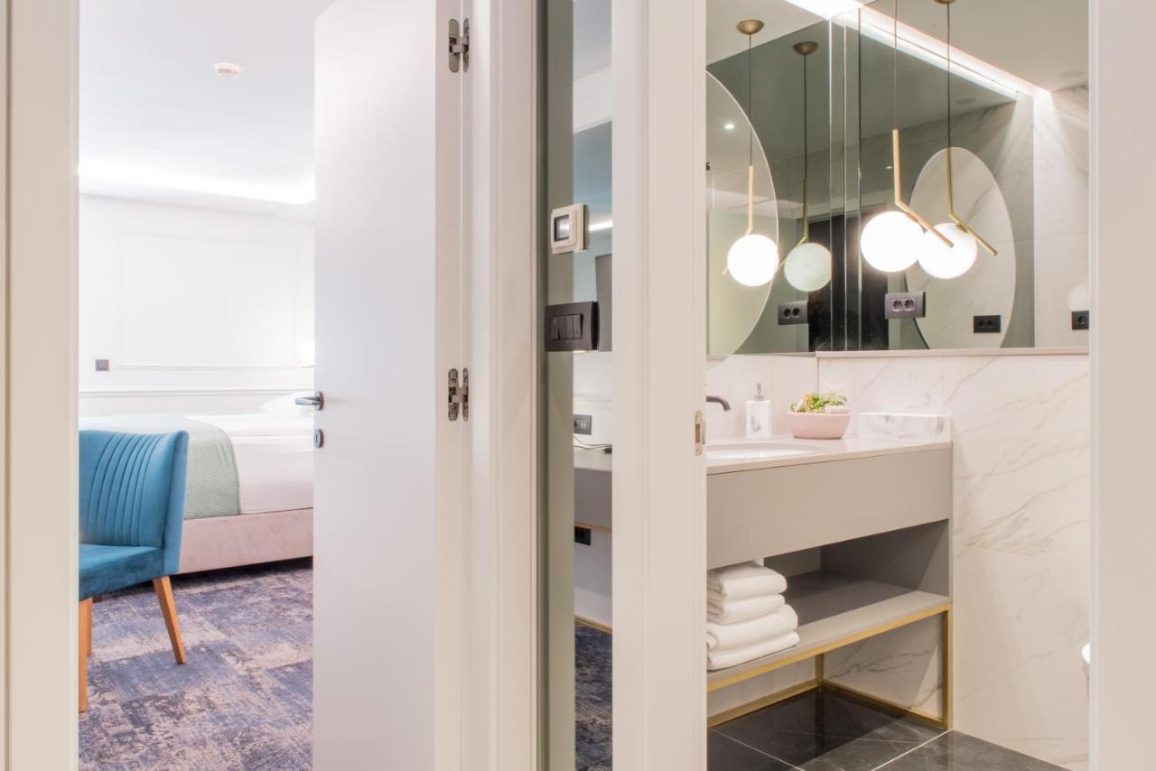 Deluxe Dreibettzimmer mit Meerblick